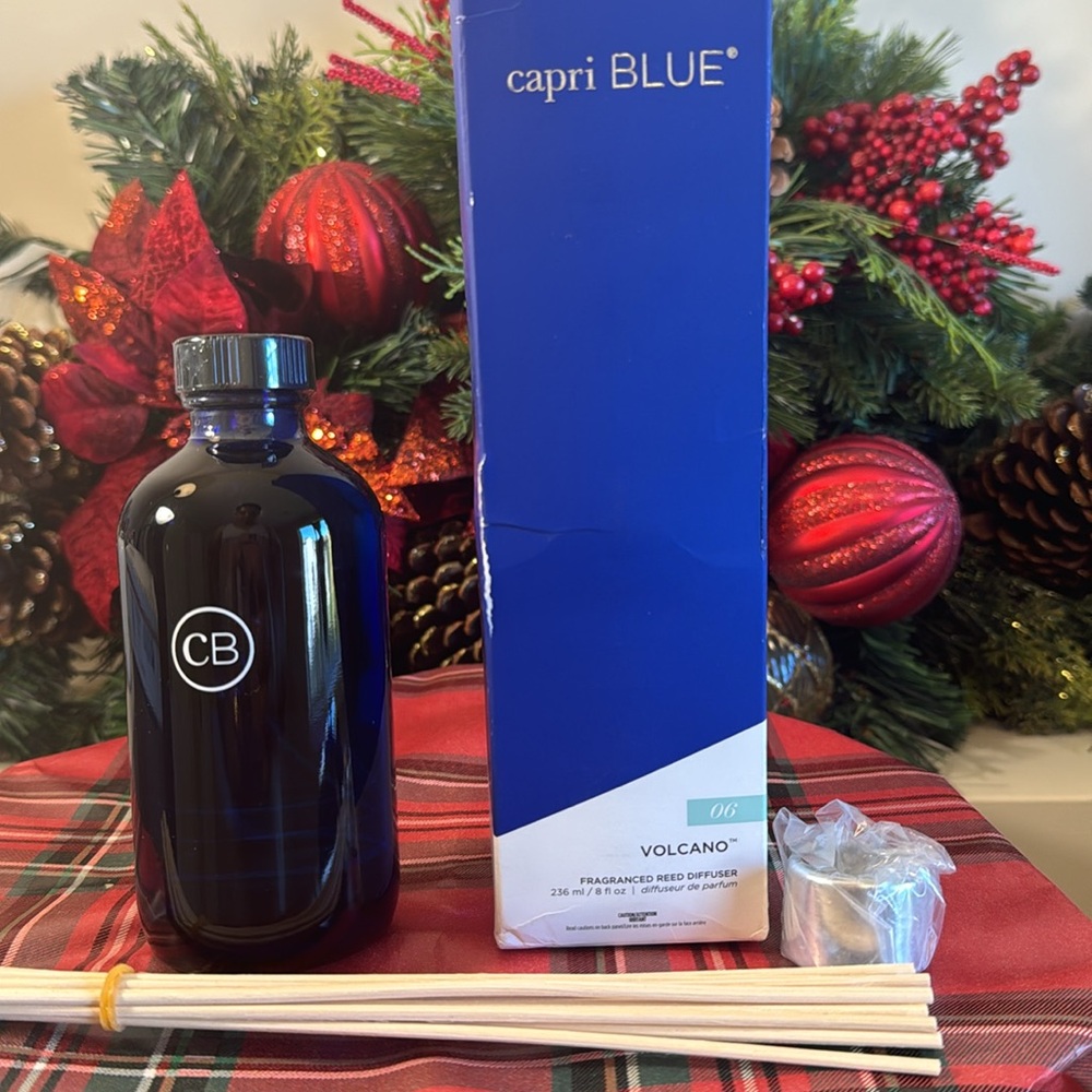 Capri Blue Volcano Reed Diffuser Set - Includes Reed Diffuser (8 fl oz) - Picture 8 of 11